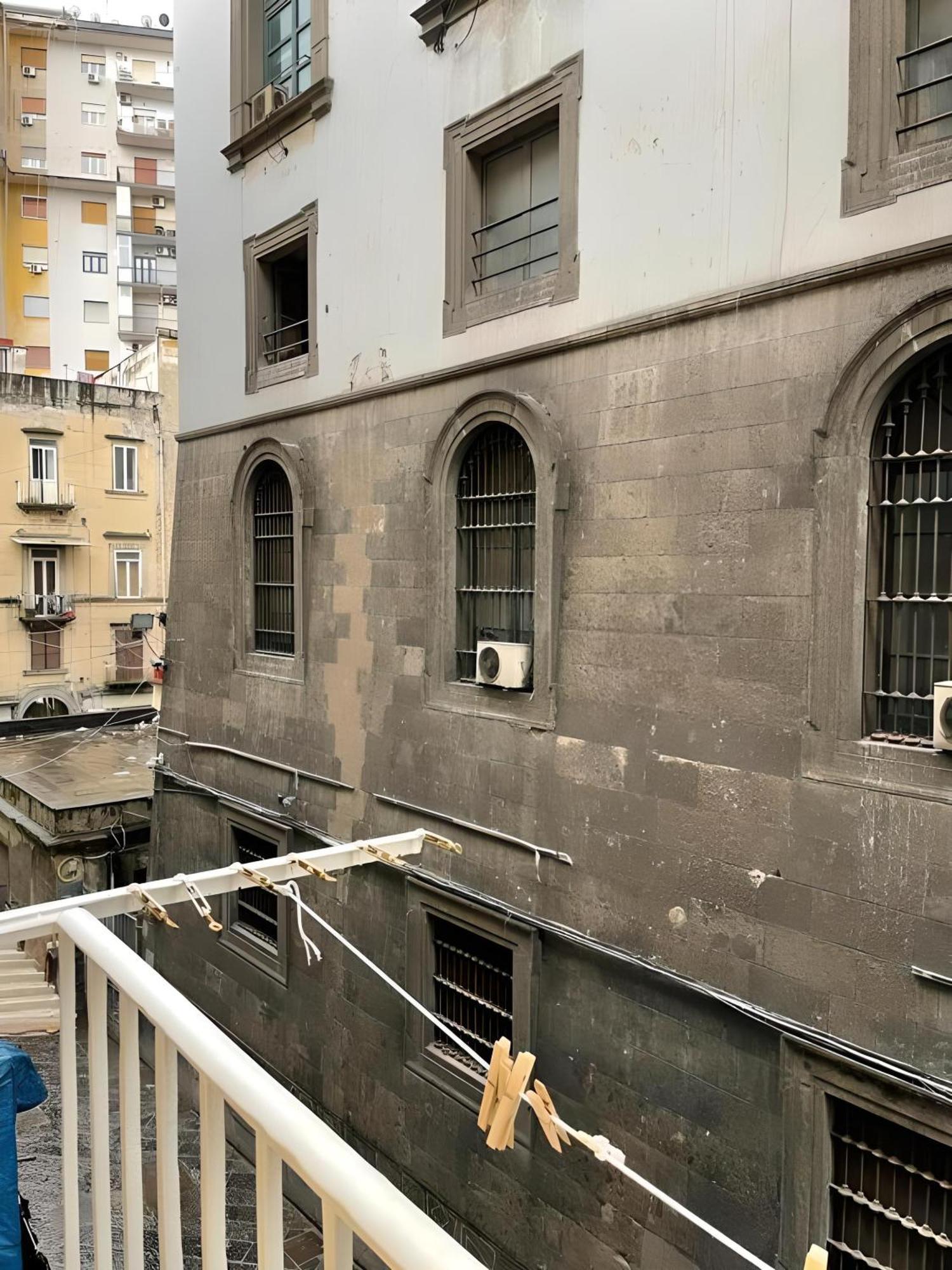 Il Vicoletto Del Castello Gasthuis Napels